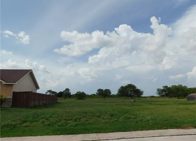 Property at n/a Montana St, Alice, TX 78332