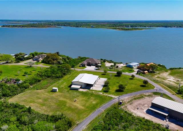 Property at 100 Breesport Dr, Sandia, TX 78383, 4 beds, 3 baths