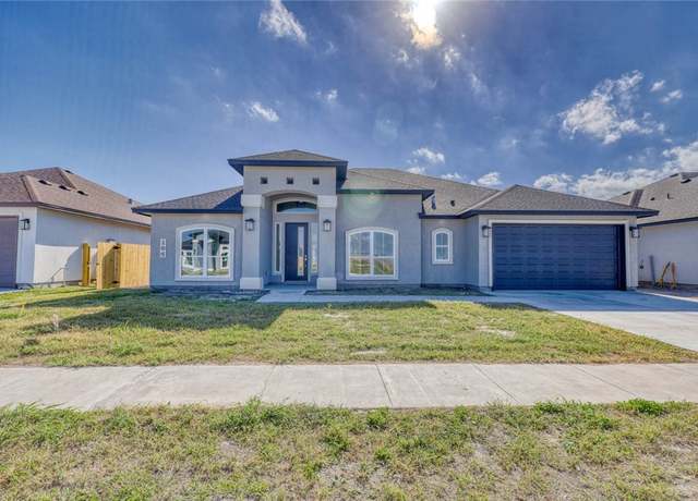 Property at 104 Emerald St, Portland, TX 78374, 4 beds, 3 baths