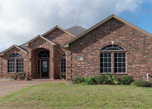 Property at 6841 Jets Ct, Corpus Christi, TX 78414, 5 beds, 3 baths