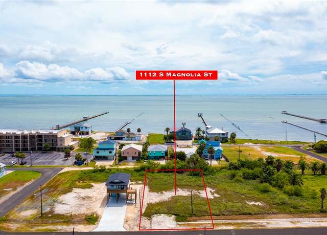 Property at 1112 S Magnolia St, Rockport, TX 78382