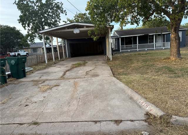 Property at 3414 Olsen Dr, Corpus Christi, TX 78411, 3 beds, 2 baths