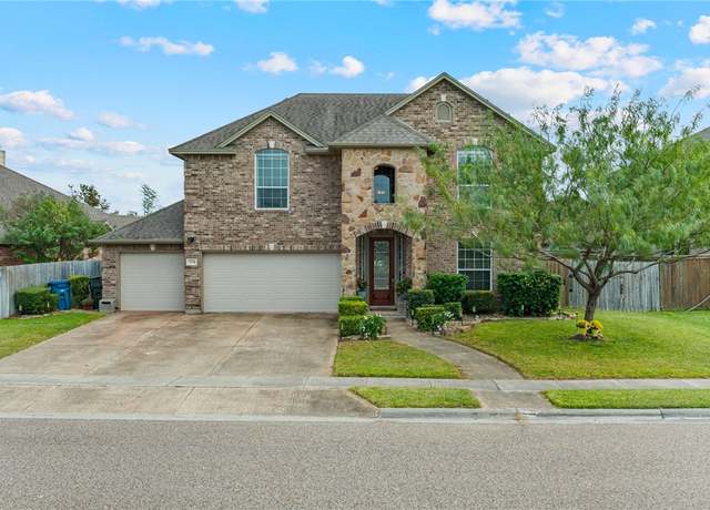 Property at 7534 Rancho Vista Blvd, Corpus Christi, TX 78414, 4 beds, 2.5 baths