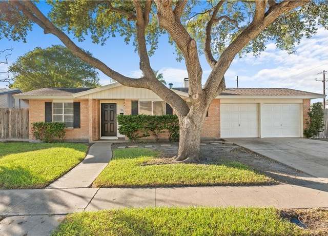 Property at 1301 Easthaven Dr, Corpus Christi, TX 78412, 3 beds, 2 baths