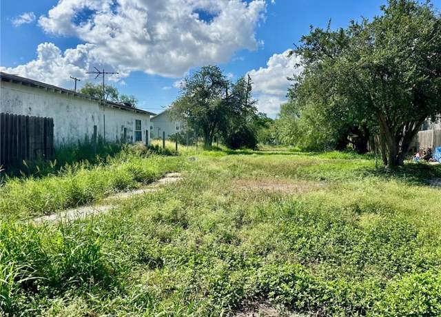 Property at 509 E Richard Ave, Kingsville, TX 78363