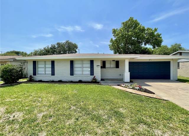 Property at 4917 Arlene Dr, Corpus Christi, TX 78411, 3 beds, 2 baths