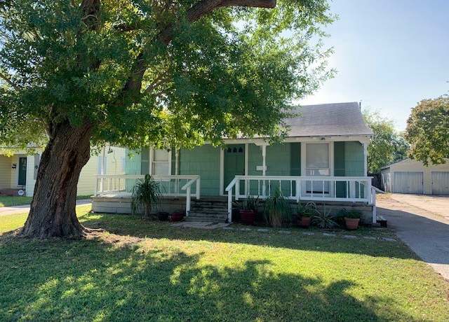 Property at 3441 Topeka St, Corpus Christi, TX 78411, 2 beds, 1 bath
