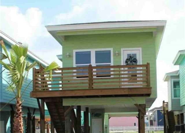 Property at 1924 S 11th St S #3, Port Aransas, TX 78373, 2 beds, 1 bath