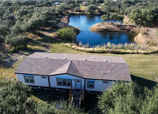 Property at 295 Griffith Dr, Rockport, TX 78382, 5 beds, 3 baths