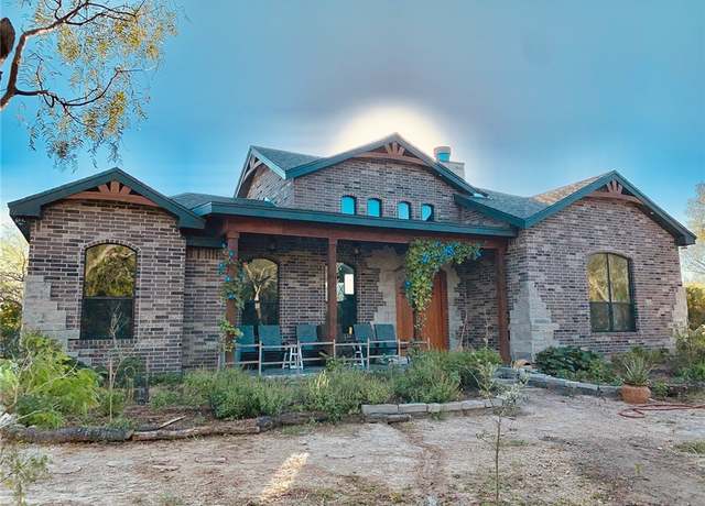 Property at 20051 Galway Dr, Mathis, TX 78368, 4 beds, 3 baths