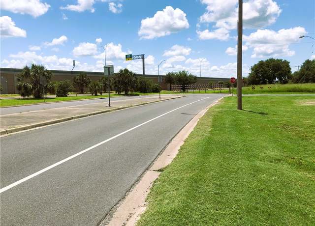 Property at 1320 Hwy 281 S, Falfurrias, TX 78355