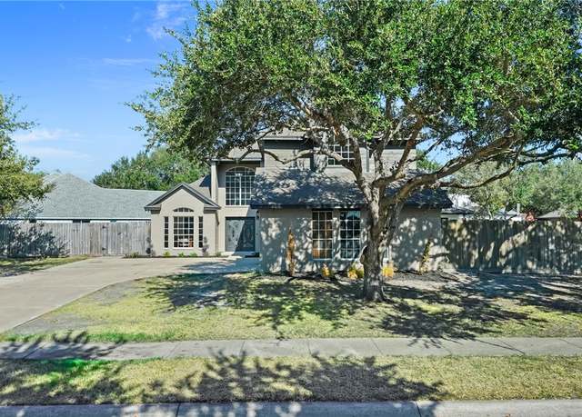Property at 7705 Odessa Dr, Corpus Christi, TX 78413, 5 beds, 3.5 baths