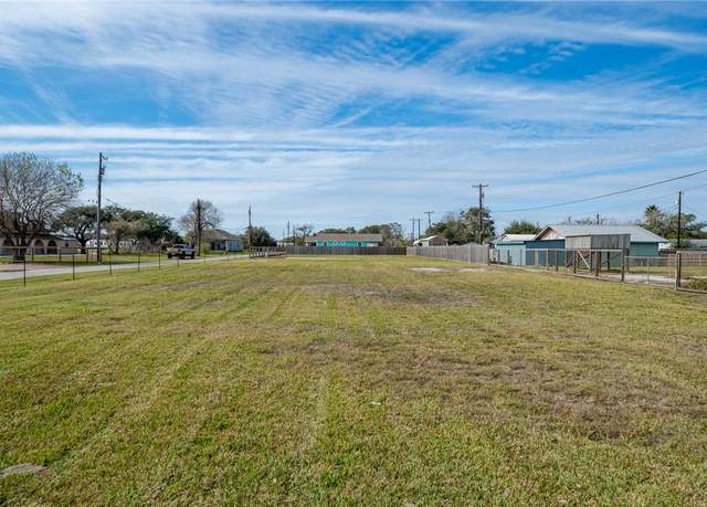 Property at 423 Highway 35 S, Rockport, TX 78382