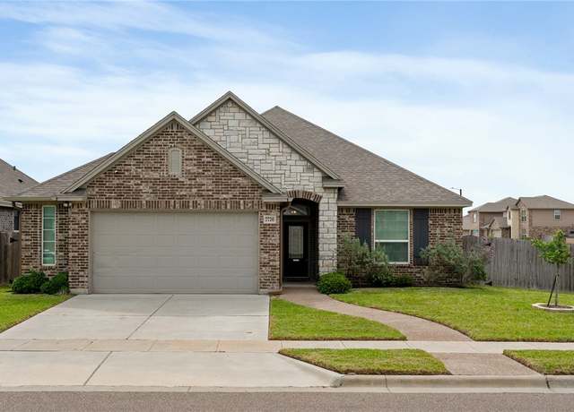 Property at 7726 Breese Dr, Corpus Christi, TX 78414, 4 beds, 3 baths