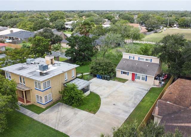 Property at 326 Claremore St, Corpus Christi, TX 78412, 6 beds, 4 baths
