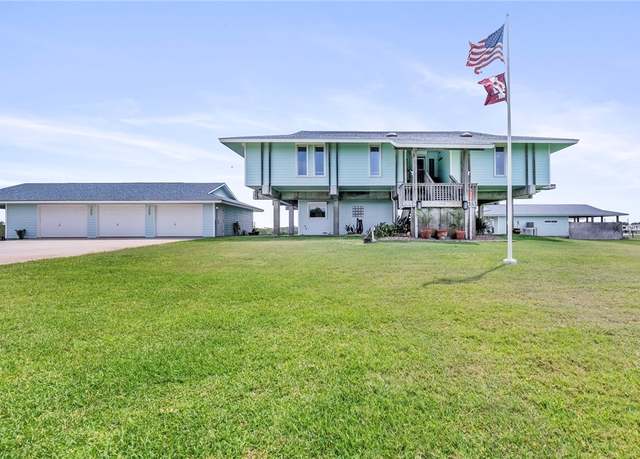 Property at 178 Smyth St, Port O'connor, TX 77982, 3 beds, 3 baths