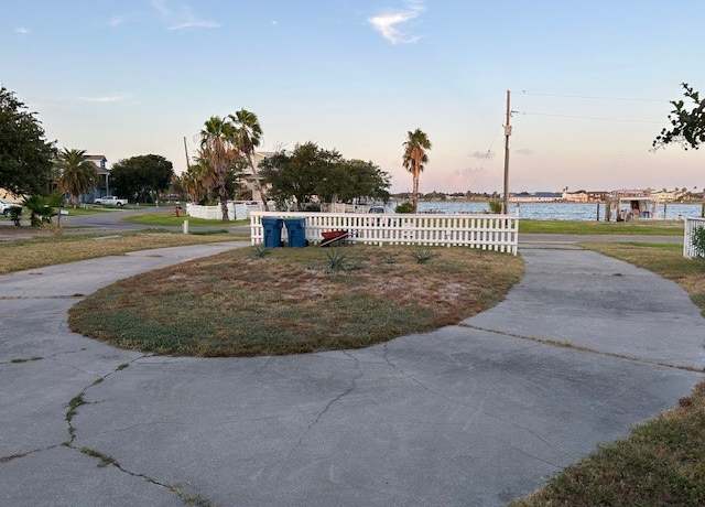 Property at 10 Riviera Drive Dr Unit KA Unit 1, Rockport, TX 78382