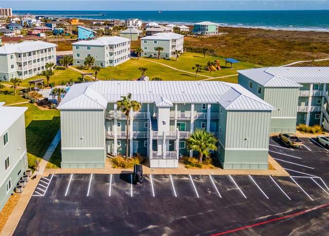 Property at 1107 11th St #12, Port Aransas, TX 78373, 3 beds, 2 baths