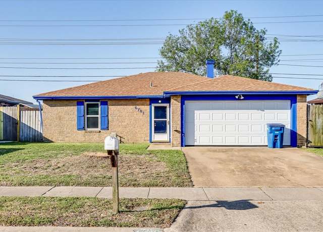 Property at 6701 Meadowbreeze Pkwy, Corpus Christi, TX 78414, 3 beds, 2 baths