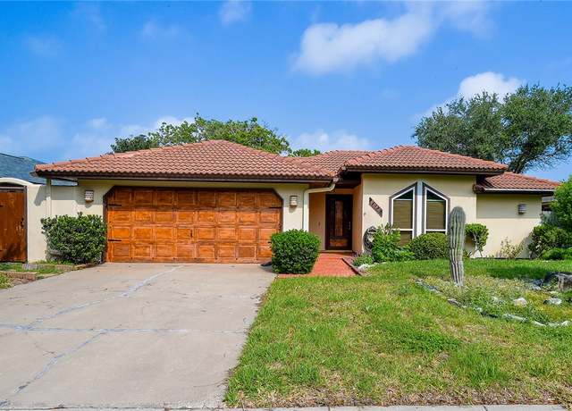 Property at 2709 Blackstone Cir, Corpus Christi, TX 78414, 3 beds, 2 baths