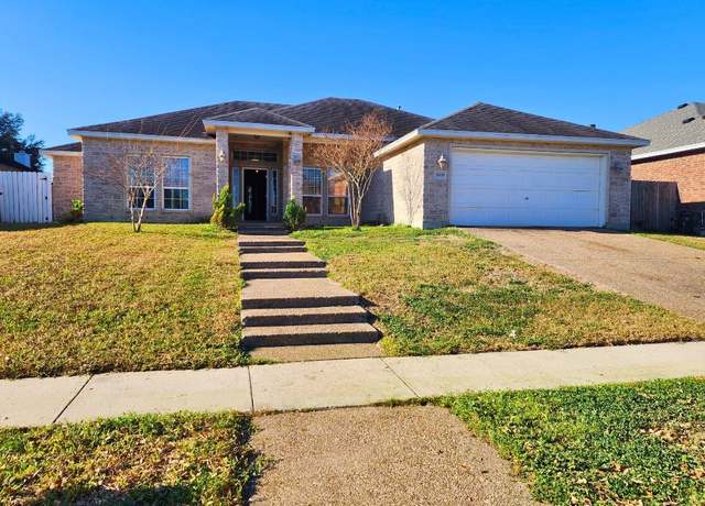 Property at 3909 Alta Vista Dr, Corpus Christi, TX 78410, 3 beds, 2 baths