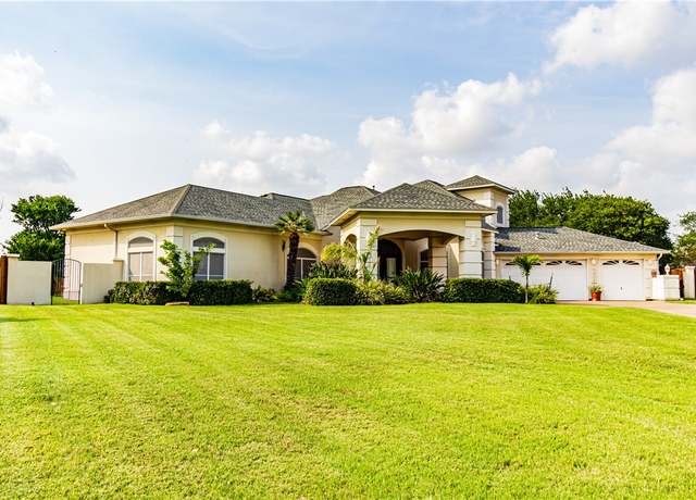 Property at 7906 Valtourmanche Dr, Corpus Christi, TX 78414, 4 beds, 3 baths