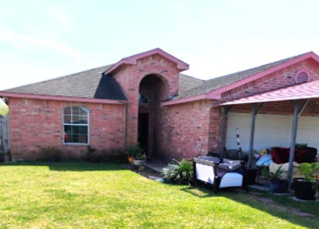 Property at 1021 Juan Diego St, Brownsville, TX 78526, 4 beds, 3 baths