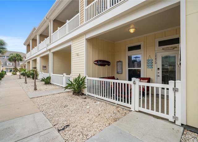 Property at 14820 Leeward Dr, Corpus Christi, TX 78418, 2 beds, 2 baths