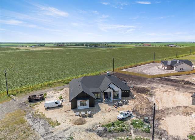 Property at 1526 Mariposa Ranch Dr, Corpus Christi, TX 78415, 4 beds, 3.5 baths