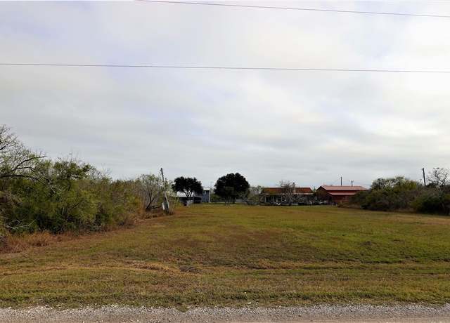 Property at 1406 Third St, Bayside, TX 78340