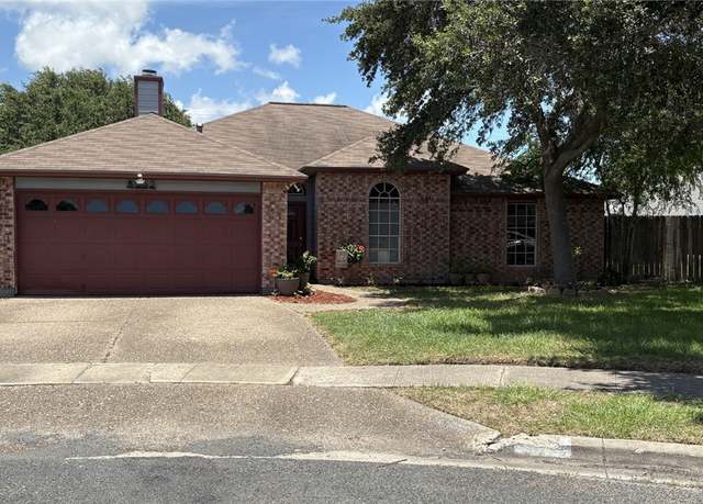 Property at 6302 Penny Ln, Corpus Christi, TX 78414, 4 beds, 2 baths