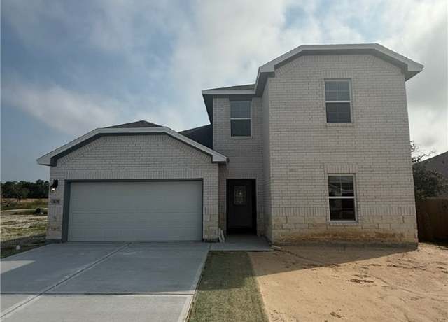 Property at 105 Barbuda Dr, Rockport, TX 78382, 4 beds, 2 baths