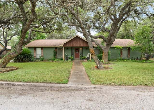 Property at 1965 Chandler Pl, Ingleside, TX 78362, 4 beds, 3 baths