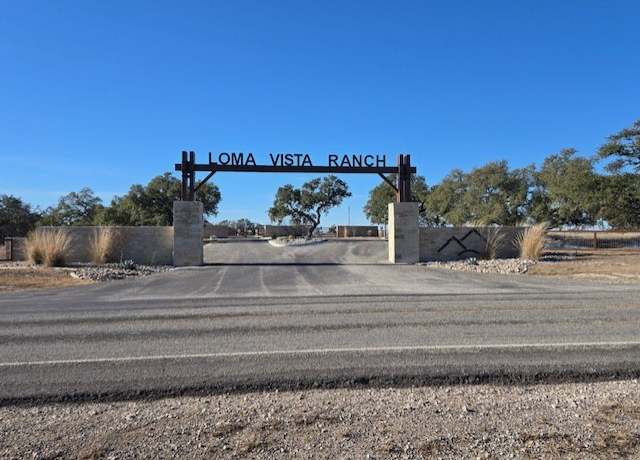 Property at 163 Galvin Woods Rd, Kerrville, TX 78028