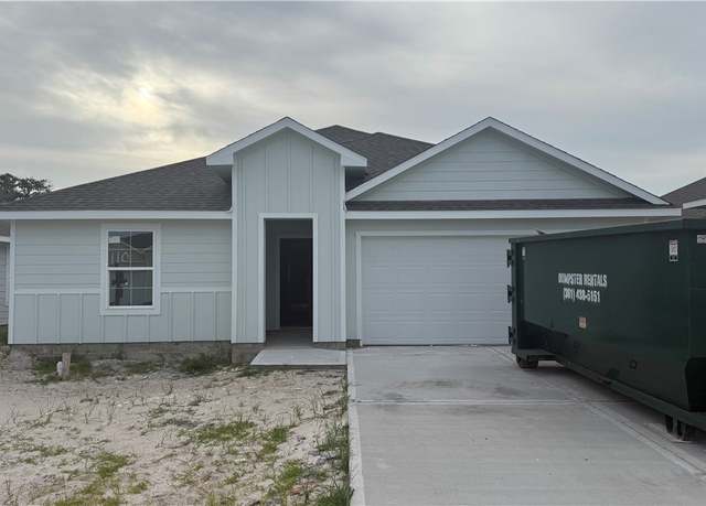 Property at 110 Key Largo, Rockport, TX 78382, 4 beds, 2 baths