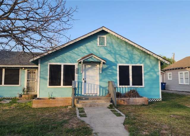Property at 2486 2nd St, Ingleside, TX 78362, 4 beds, 2 baths