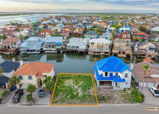 Property at 13530 Peseta Ct, Corpus Christi, TX 78418