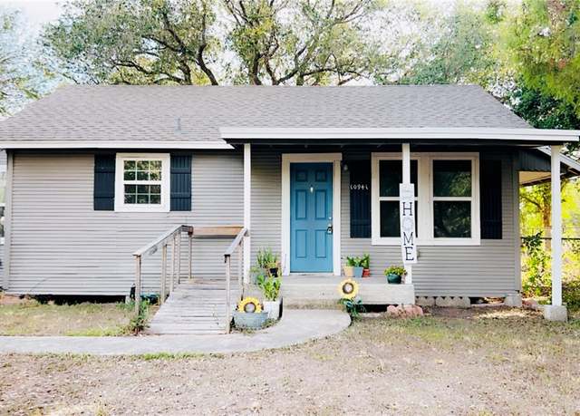 Property at 10941 Shady Ln, Corpus Christi, TX 78410, 2 beds, 1 bath