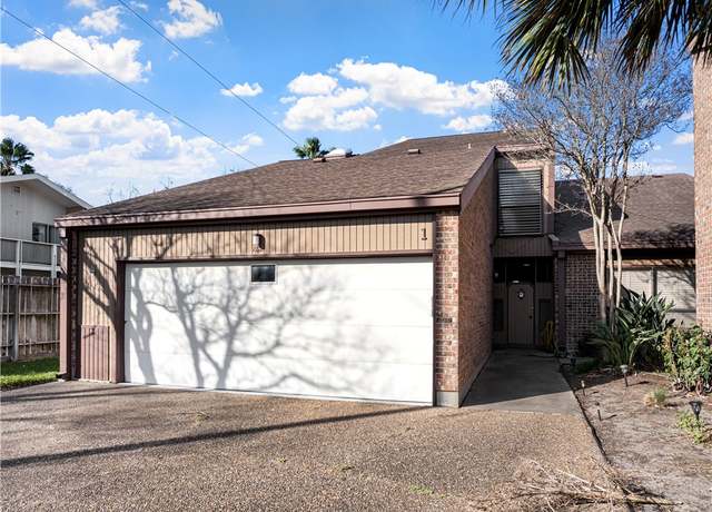 Property at 4902 Saratoga Blvd #1, Corpus Christi, TX 78413, 3 beds, 3 baths