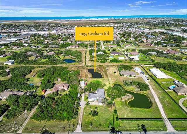 Property at 1034 Graham, Corpus Christi, TX 78418, 5 beds, 4.5 baths