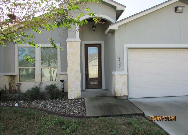 Property at 7433 San Remo Ct, Corpus Christi, TX 78414, 2 beds, 2 baths