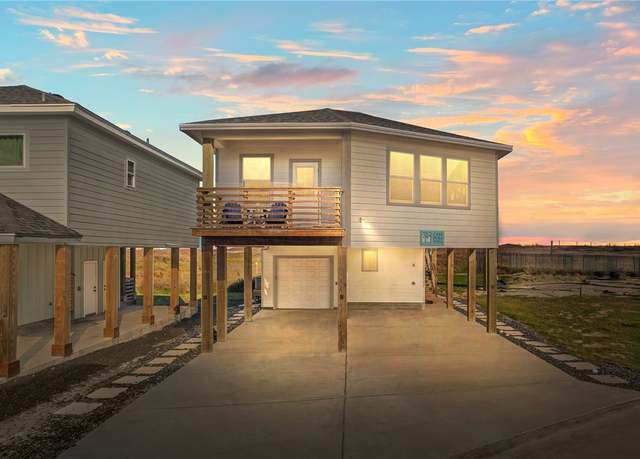 Property at 162 La Concha Blvd #10, Port Aransas, TX 78373, 4 beds, 3 baths