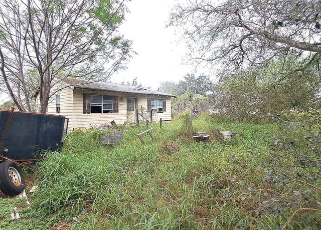 Property at 112 E Chavez Ave, Kingsville, TX 78363