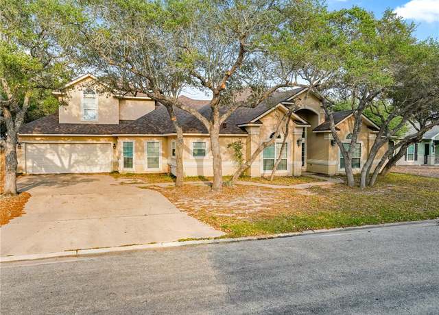 Property at 104 Saint Andrews St, Rockport, TX 78382, 4 beds, 2.5 baths