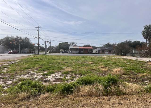 Property at 302 W Rice St, Falfurrias, TX 78355