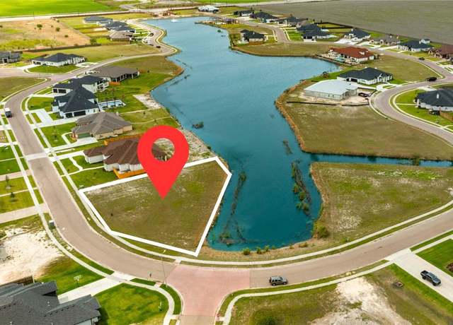 Property at 2021 Great Falls Dr, Corpus Christi, TX 78415