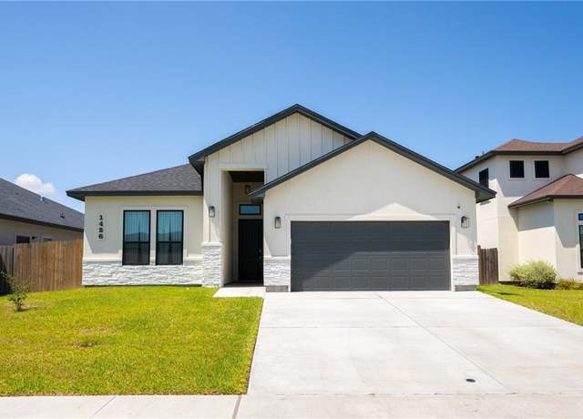Property at 1426 Sansa St, Corpus Christi, TX 78415, 4 beds, 3 baths