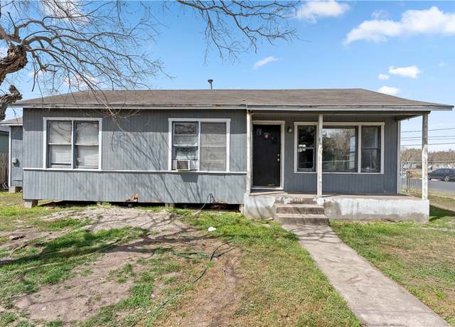 Property at 4301 Brentwood Dr, Corpus Christi, TX 78415, 3 beds, 1 bath