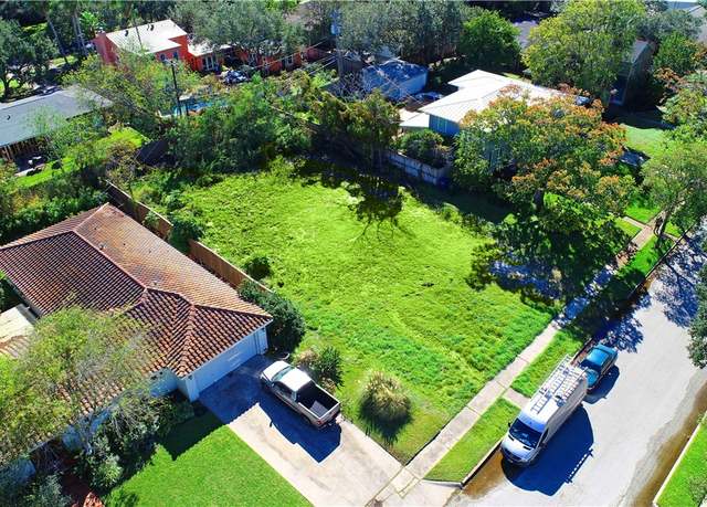 Property at 223 Rosebud Ave, Corpus Christi, TX 78404