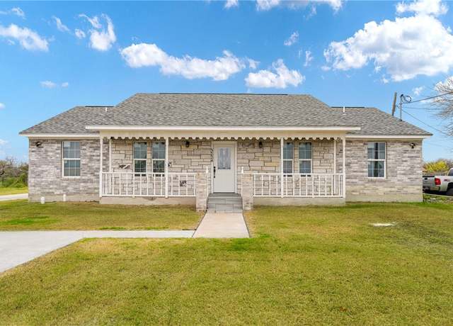 Property at 3224 Main St, Ingleside, TX 78336, 3 beds, 2 baths